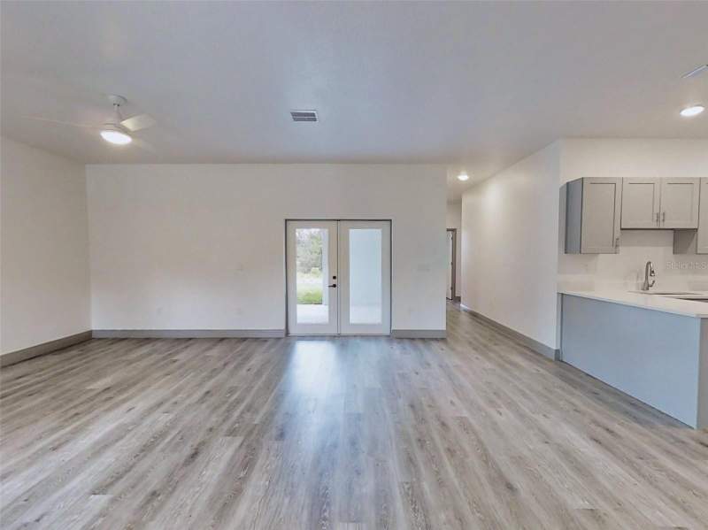 3 bedroom Single Family Residence at 2 Guava Lane, Silver Spgs Shores Un #42, Ocklawaha — photo 2