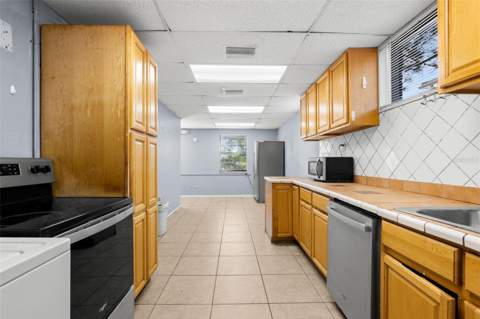 110 N Lincoln Avenue, Tampa FL - photo 23 of 59