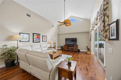 4619 Chase Oaks Drive, Sarasota FL - photo 14 of 75