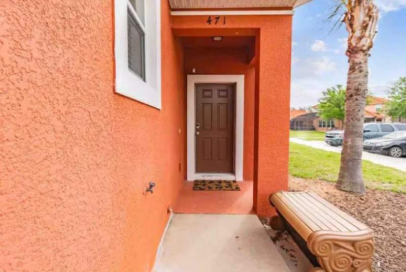 4 bedroom Townhouse at 471 LAS FUENTES DRIVE, BELLAVIDA REP, KISSIMMEE — photo 1