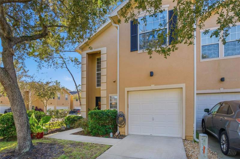 Emerald Pointe Townhomes At Ta