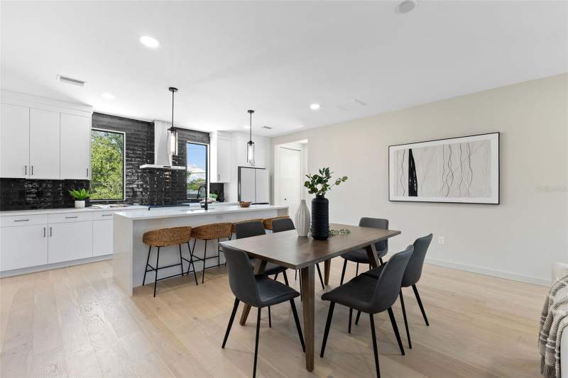 3 bedroom Townhouse at 2205 16th Street, Greenwood Townhomes, St Petersburg — photo 5