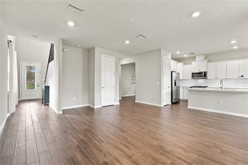 3 bedroom Single Family Residence at 3322 Monroe Meadows Drive, Starkey Ranch Prcl 7, Odessa — photo 5