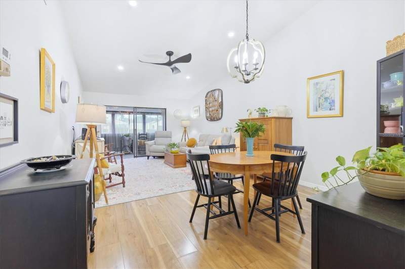 2 bedroom Condominium at 5705 13th Avenue, Meadowcroft Prcl Z, Bradenton — photo 4