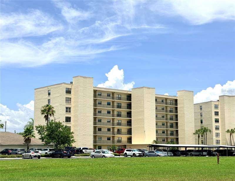 1000 COVE CAY DRIVE #4D home for sale in Cove Cay Village