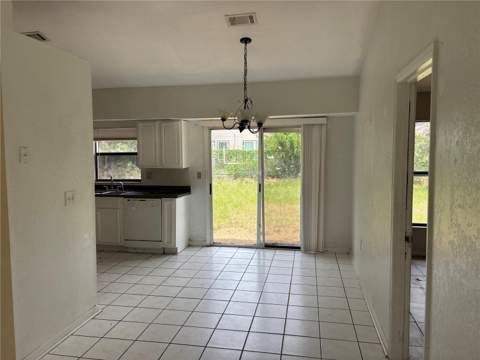 833 Oglethorpe Court, Kissimmee FL - photo 7 of 28