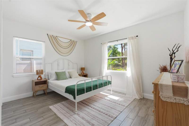 3 bedroom Single Family Residence at 2855 Valencia Way, Pallanza Park Rep, St Petersburg — photo 3