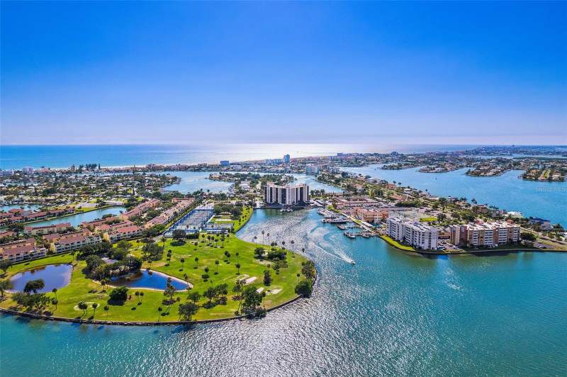 2 bedroom Condominium at 10355 Paradise Boulevard #608, Paradise Island Towers Condo, Treasure Island — photo 4