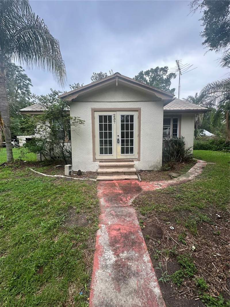 237 BROAD STREET home for sale in Masaryktown