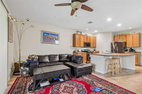 5017 White Sanderling Court, Tampa FL - photo 17 of 76