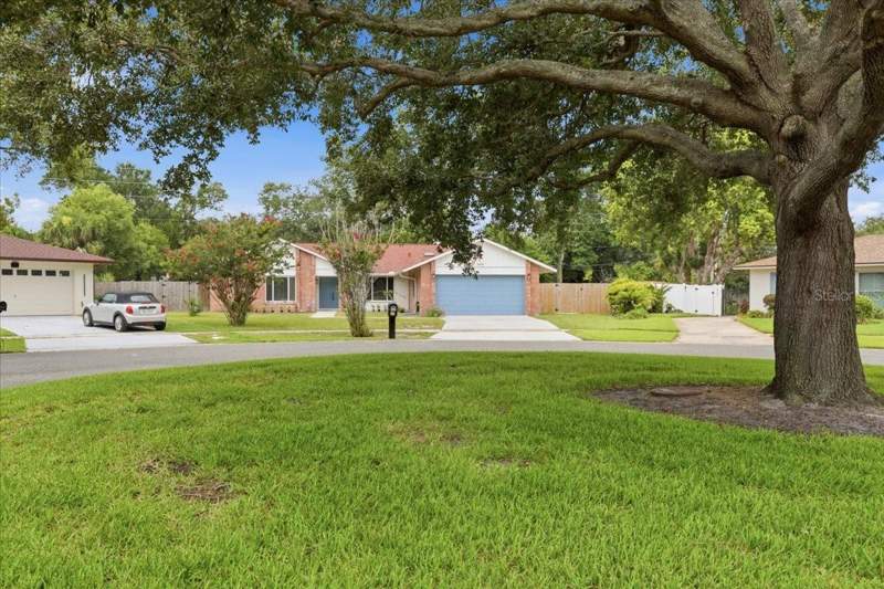 4 bedroom Single Family Residence at 8495 Caraway Court, Sand Lake Hills Sec 01, Orlando — photo 2