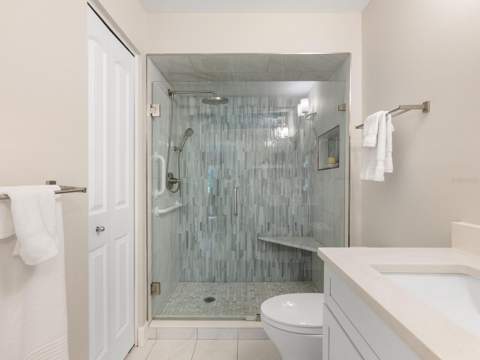 6103 Clubside Drive #6103, Sarasota FL - photo 19 of 71