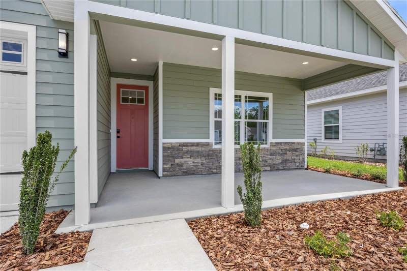 4 bedroom Single Family Residence at 1018 SW 67th Way, Grand Oaks At Tower, Gainesville — photo 3