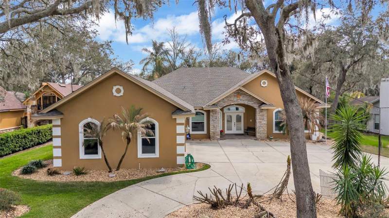 4 bedroom Single Family Residence at 1603 SIR HENRYS TRAIL, BUCKINGHAM, LAKELAND — photo 1