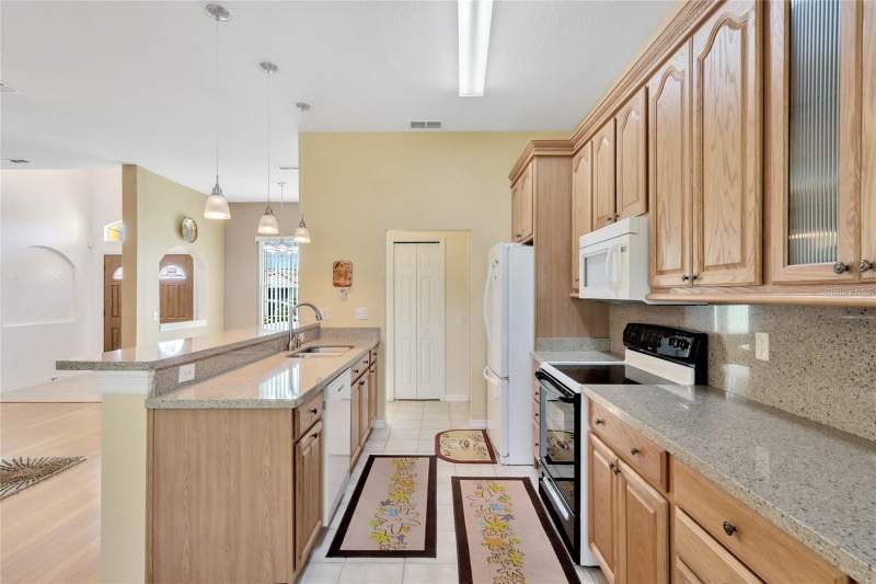 3 bedroom Single Family Residence at 503 Anise Court, Poinciana Nbrhd 3 South Village 7, Kissimmee — photo 5