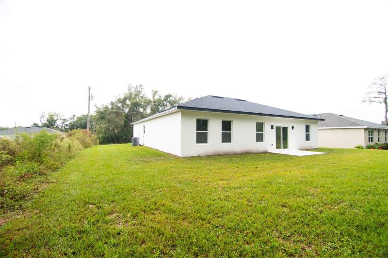 4 bedroom Single Family Residence at 13215 SW 41st Court, Marion Oaks, Ocala — photo 5