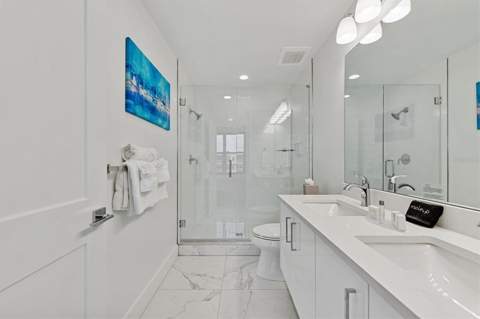 11500 Gulf Boulevard #610, St Petersburg FL - photo 16 of 43