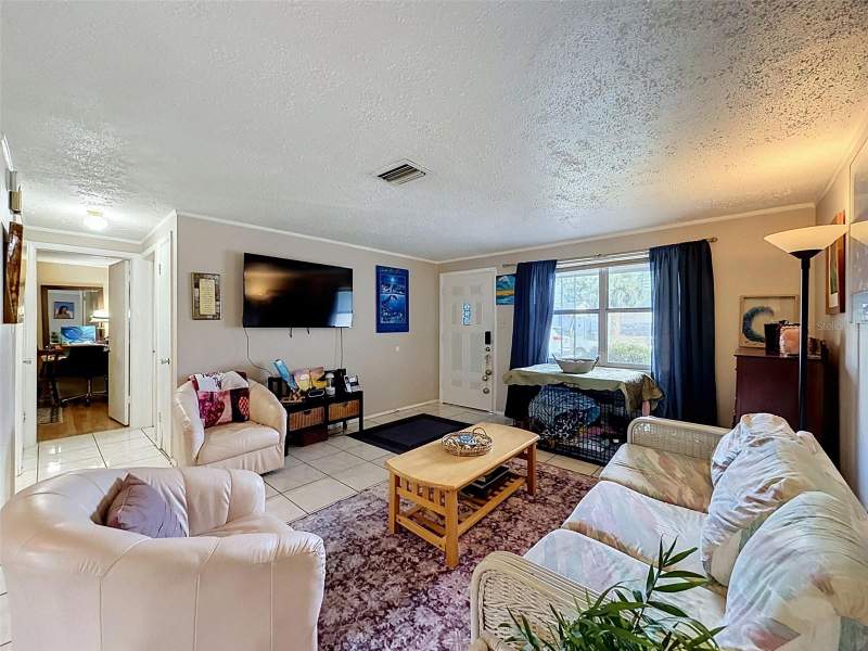 3 bedroom Single Family Residence at 3649 Holiday Lake Drive, Holiday Lake Estates, Holiday — photo 5