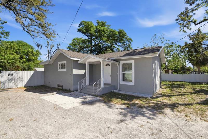 2 bedroom Single Family Residence at 1410 E Waters Avenue, Sulphur Hill, Tampa — photo 2