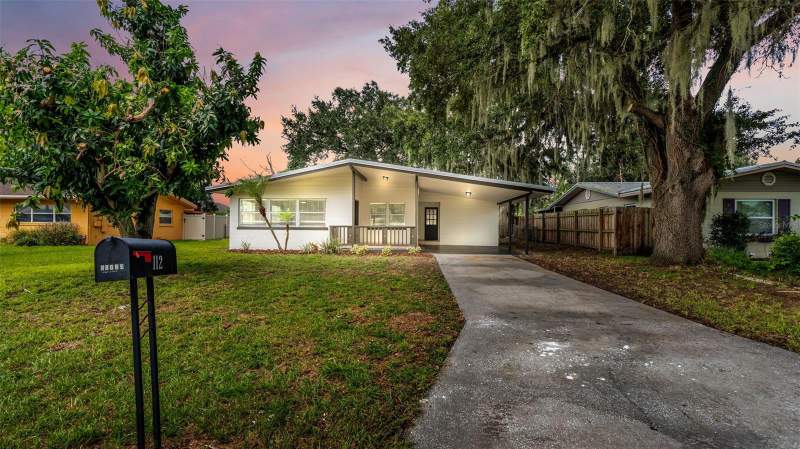 3 bedroom Single Family Residence at 112 TERRACE DRIVE, ELOISE WOODS LAKE ROY UNIT, WINTER HAVEN — photo 1