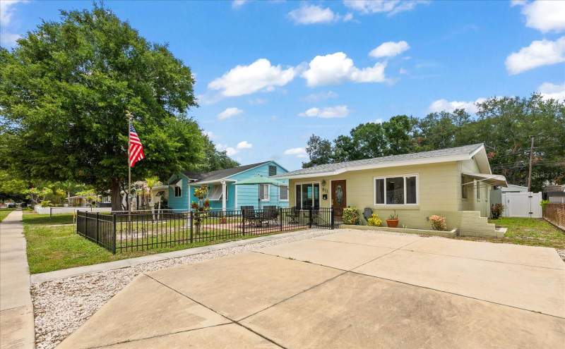3 bedroom Single Family Residence at 811 48TH AVENUE, ARCADIA SUB, ST PETERSBURG — photo 3