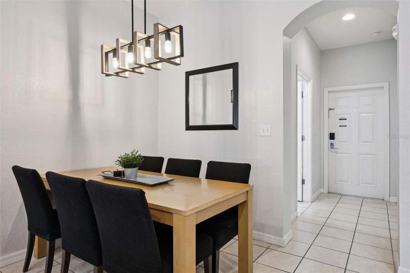 4 bedroom Townhouse at 2738 Coupe Street, Regal Oaks At Old Town, Kissimmee — photo 5