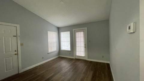 4225 Thornbriar Lane #201, Orlando FL - photo 11 of 28