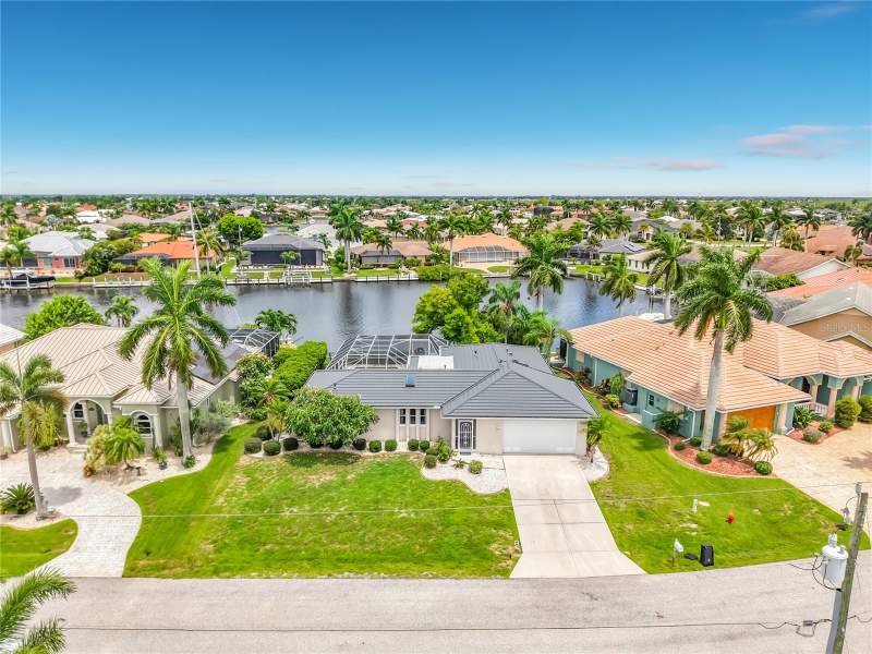 3 bedroom Single Family Residence at 1438 Sea Fan Drive, Punta Gorda Isles Sec 14, Punta Gorda — photo 2