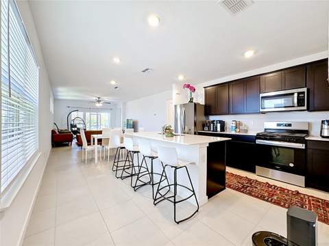 6080 Jensen View Avenue, Apollo Beach FL - photo 6 of 6