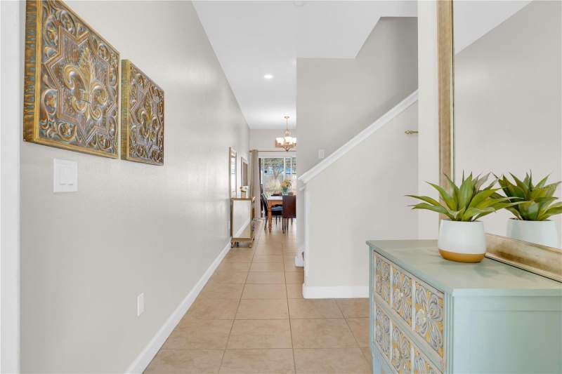 4 bedroom Townhouse at 4827 Clock Tower Drive, Storey Lake, Kissimmee — photo 3