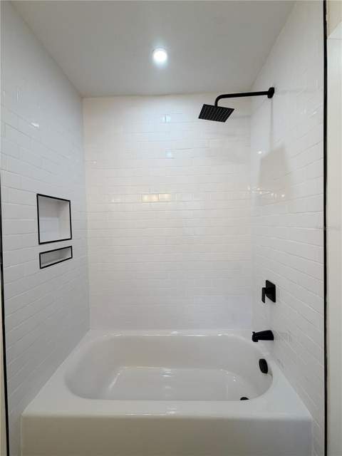 104 W Lambright Street, Tampa FL - photo 11 of 35