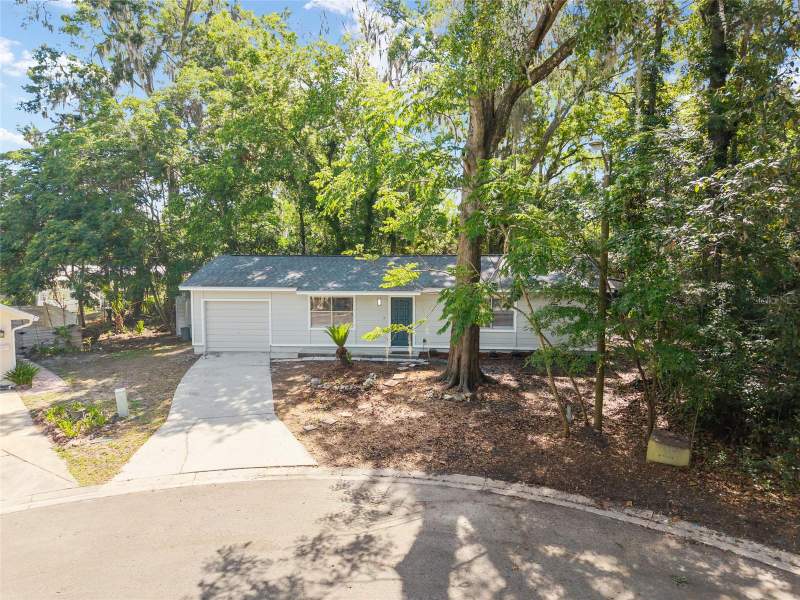 5701 SW 47TH PLACE home for sale in Oaks Of Kanapaha Homes for Sale: 2 Homes, From $239K