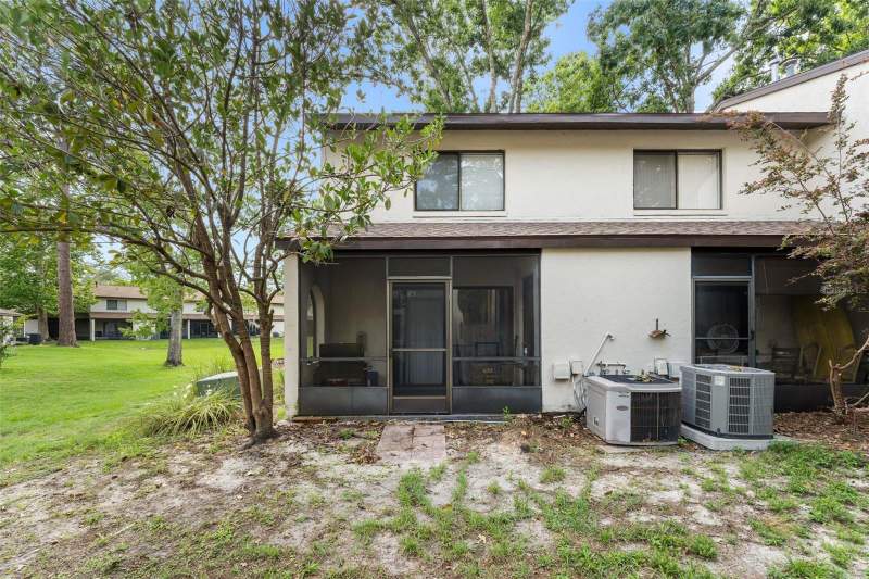 2 bedroom Condominium at 2635 SW 35th Place #307, Casablanca East, Gainesville — photo 4