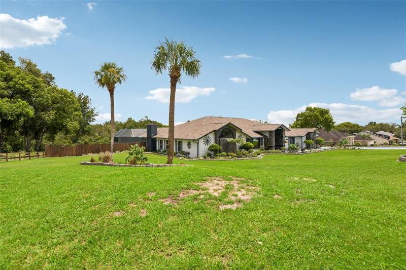 4 bedroom Single Family Residence at 5318 Sandra Drive, River Country Estates, Weeki Wachee — photo 4