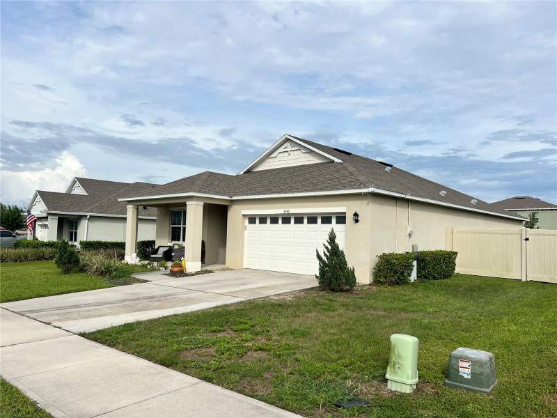 3 bedroom Single Family Residence at 5240 Greenheart Avenue, Timberwalk In Mount Dora, Mount Dora — photo 2