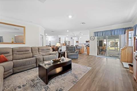 18062 Malibar Road, Weeki Wachee FL - photo 9 of 49