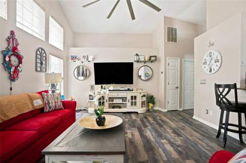 10296 Windsor Court, Spring Hill FL - photo 12 of 69