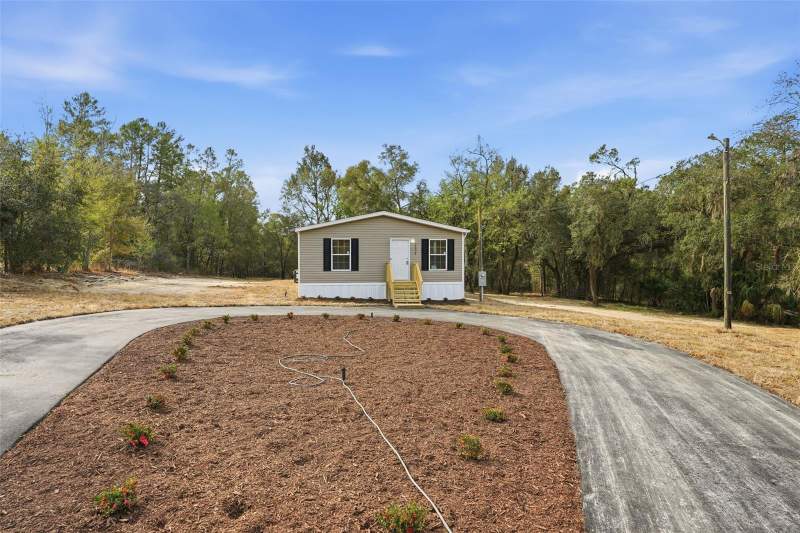 3 bedroom Manufactured Home at 25924 Whipperwill Street, Brooksville, Brooksville — photo 3