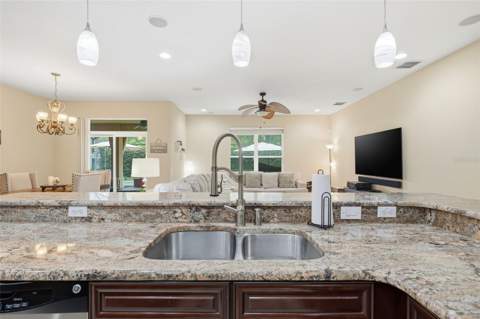 979 Counts Crest Circle, Apopka FL - photo 14 of 45