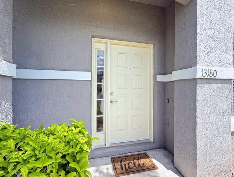 3 bedroom Townhouse at 13180 Summerton Drive, Summerfield, Orlando — photo 2
