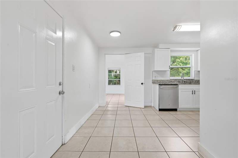 3 bedroom Single Family Residence at 6639 Sandra Drive, Brown Acres, Port Richey — photo 3
