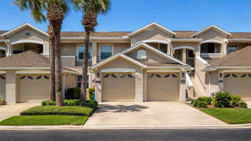 9416 MYRTLE CREEK LANE #702 home for sale in Veranda I Lake Hart