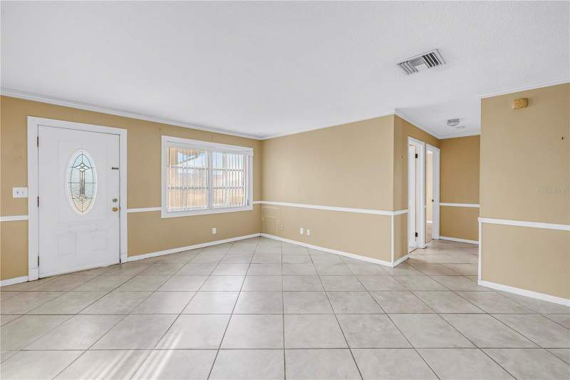 2 bedroom Single Family Residence at 9840 Mainlands Boulevard, Mainlands Of Tamarac By The Gulf Unit 1-B Condo, Pinellas Park — photo 4