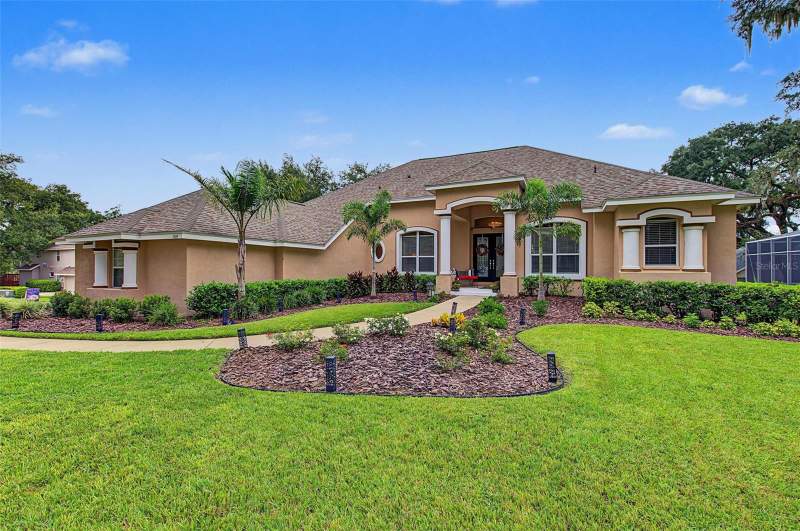 5 bedroom Single Family Residence at 5109 Sylvan Oaks Drive, Canterbury Oaks, Valrico — photo 3