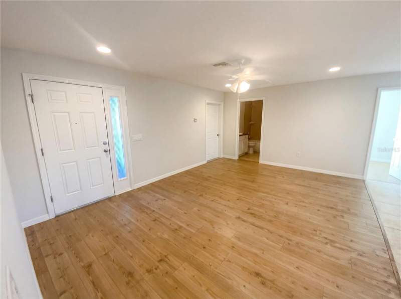 2 bedroom Single Family Residence at 11275 Linden Drive, Spring Hill, Spring Hill — photo 3