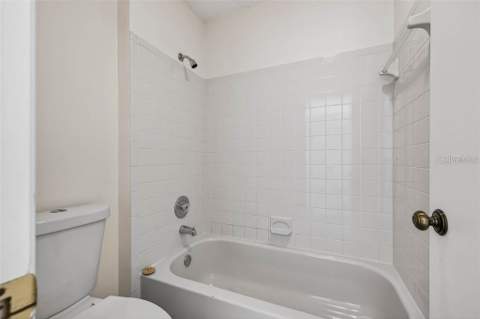 4843 Napoli Court, St Petersburg FL - photo 15 of 27