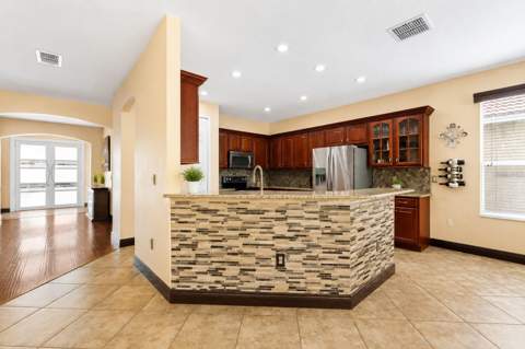 3759 Eagle Isle Circle, Kissimmee FL - photo 13 of 70