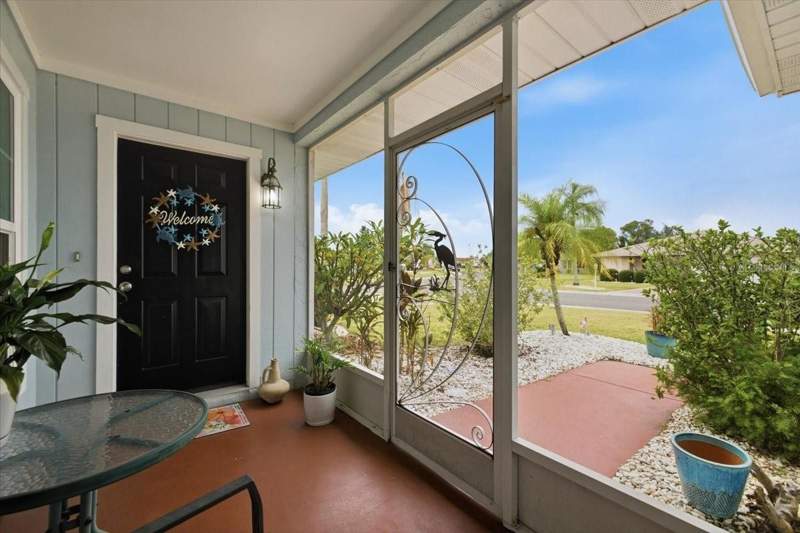2 bedroom Single Family Residence at 1801 Orchid Court, Sun City Center Unit 32, Sun City Center — photo 3