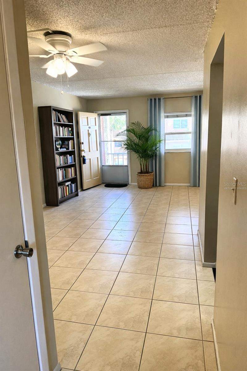 1 bedroom Condominium at 12760 Indian Rocks Road #562, New Atlantis Club Condo, Largo — photo 4