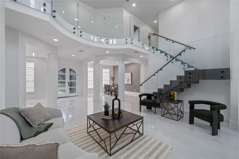 5 bedroom Single Family Residence at 10849 Emerald Chase Drive, Waters Edge Boca Pointe At Turtle Creek, Orlando — photo 5